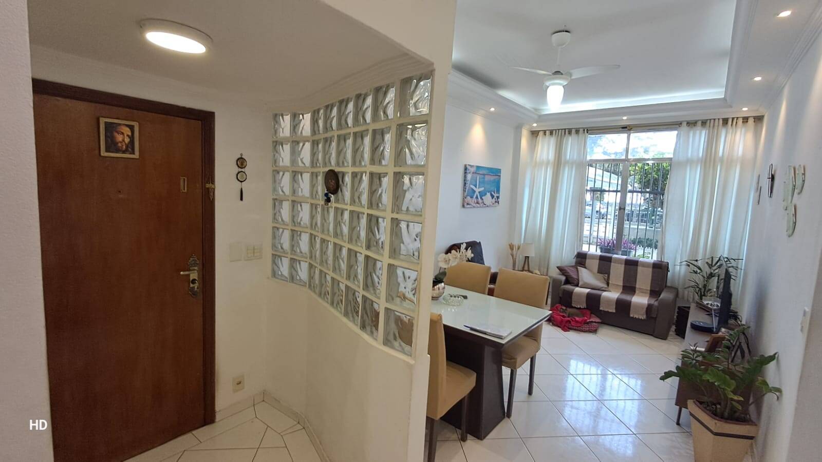 Apartamento à venda com 2 quartos, 77m² - Foto 14