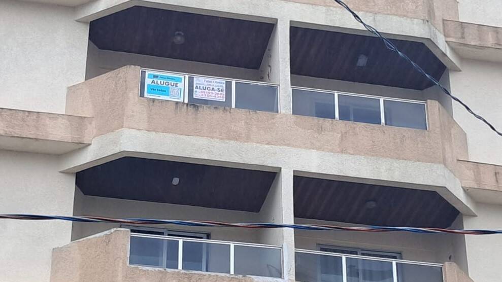 Apartamento para alugar com 2 quartos, 123m² - Foto 1