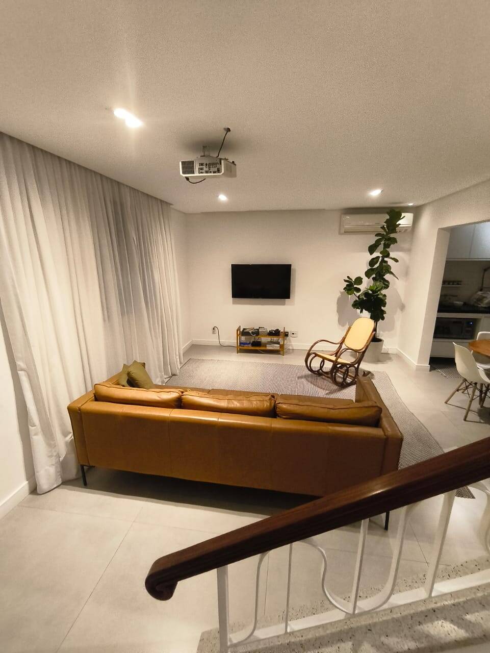 #222-6086 - Casa para Venda em Santos - SP