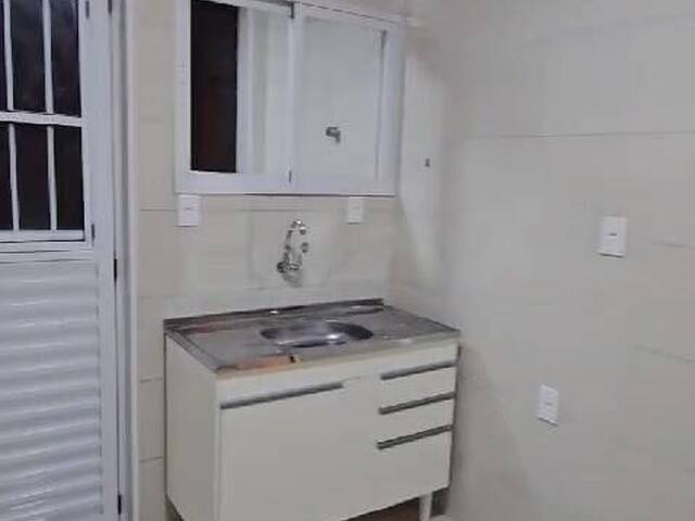Apartamento para Venda em São Vicente - 4