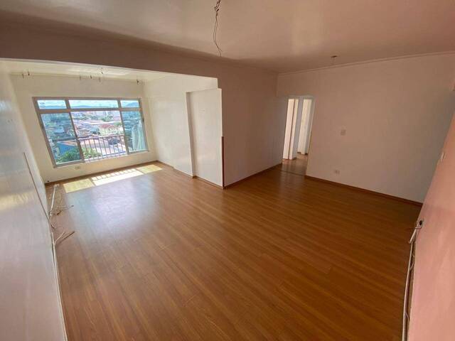 #201 - Apartamento para Venda em Santos - SP