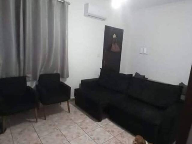 Casa para Venda em São Vicente - 4