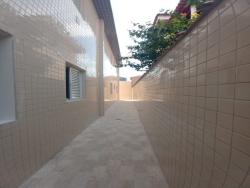 #CA0145 - Casa para Venda em Santos - SP - 2