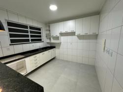 #CA0239 - Casa para Venda em Santos - SP - 3