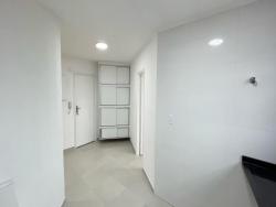 Apartamento para Venda em Santos - 4