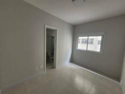Apartamento para Venda em Santos - 4